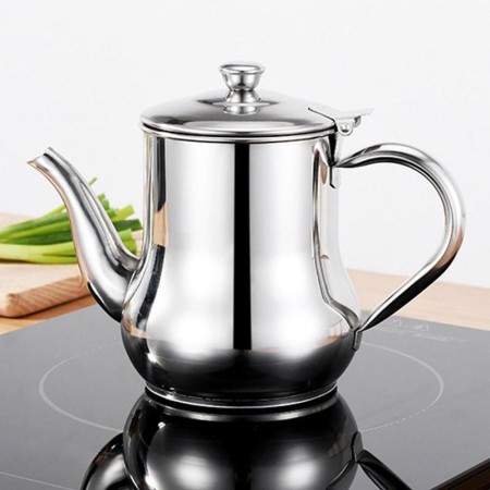 Stainless Steel Oil Strainer Pot Oil Dispenser With Removable Filter Tea Kettle - 650ML